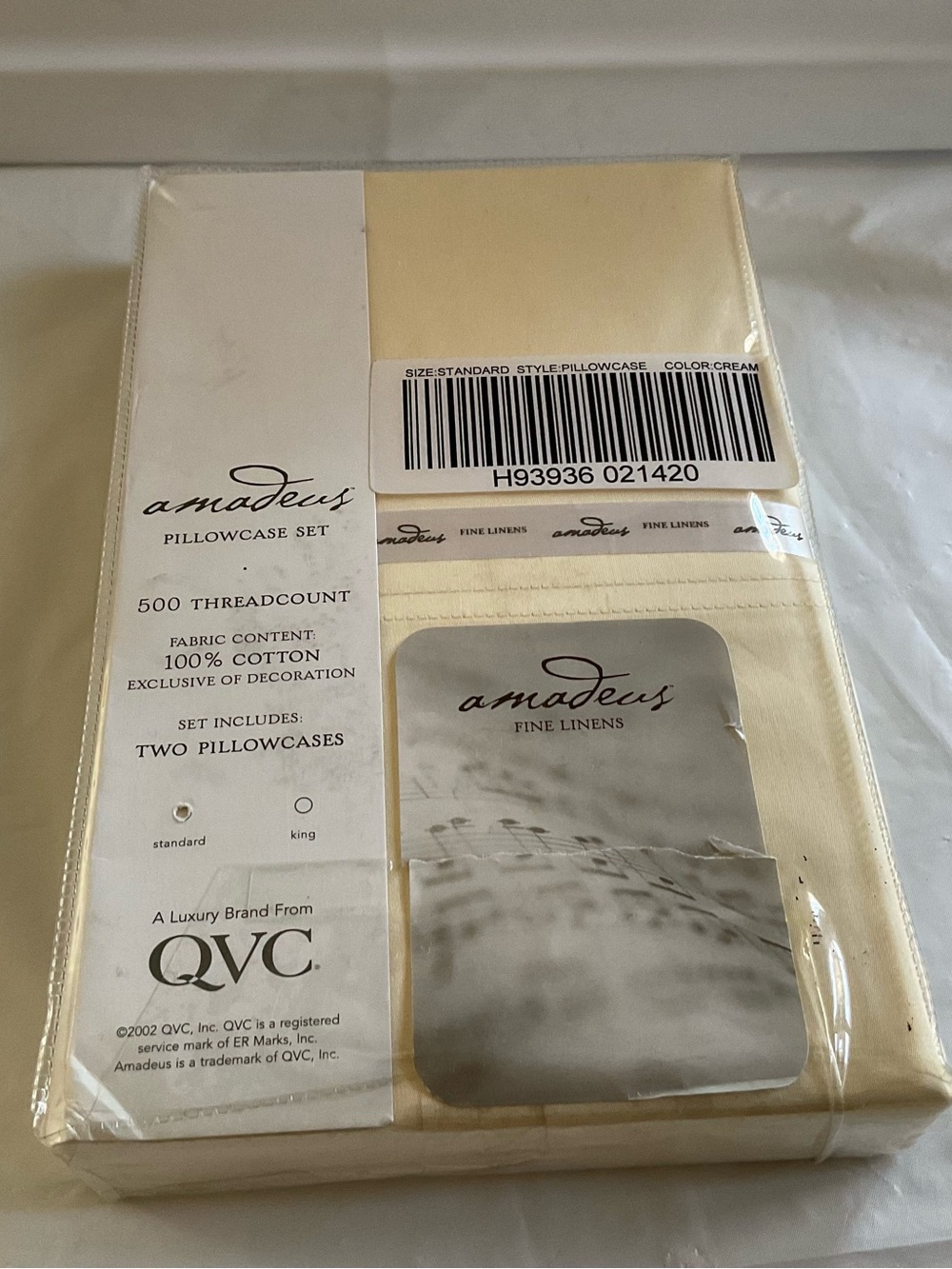 Amadeus Fine Linens QVC Set (2) Pillowcases 500 Threadcount QVC-New In Package